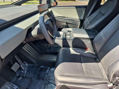 2024 Tesla Cybertruck Cyberbeast