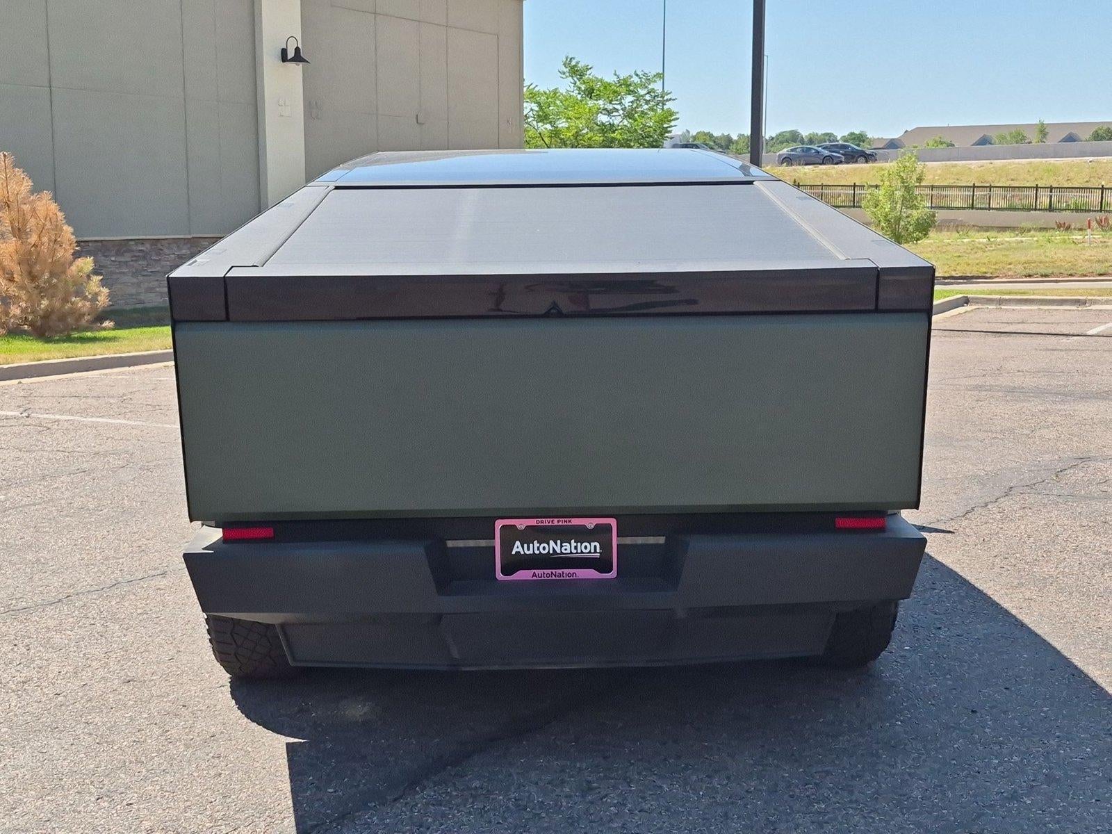 2024 Tesla Cybertruck Cyberbeast