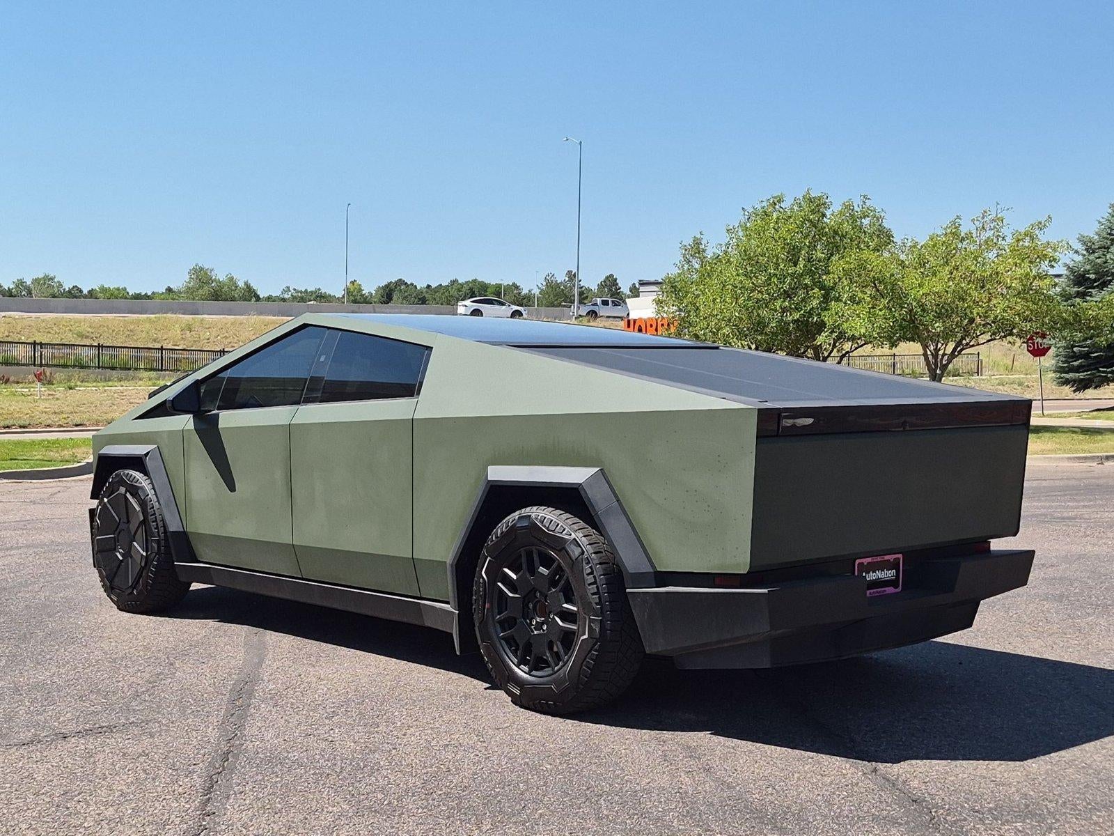 2024 Tesla Cybertruck Cyberbeast