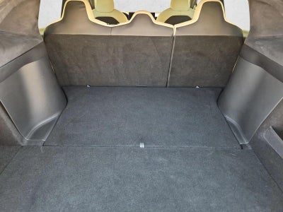 2022 Tesla Model X Base