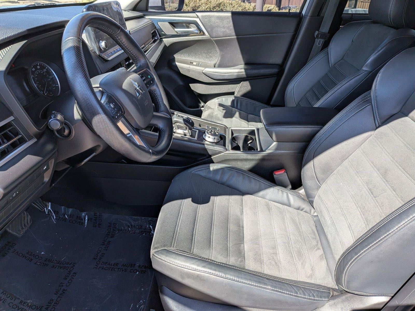 2022 Mitsubishi Outlander SE