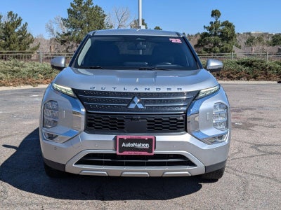 2022 Mitsubishi Outlander SE