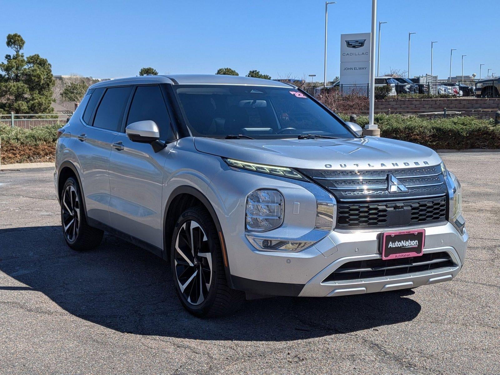 2022 Mitsubishi Outlander SE