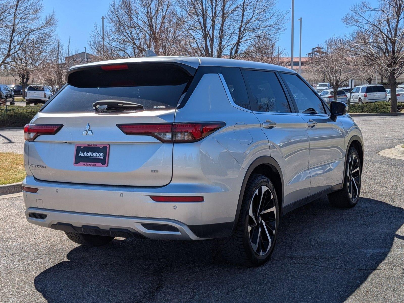 2022 Mitsubishi Outlander SE