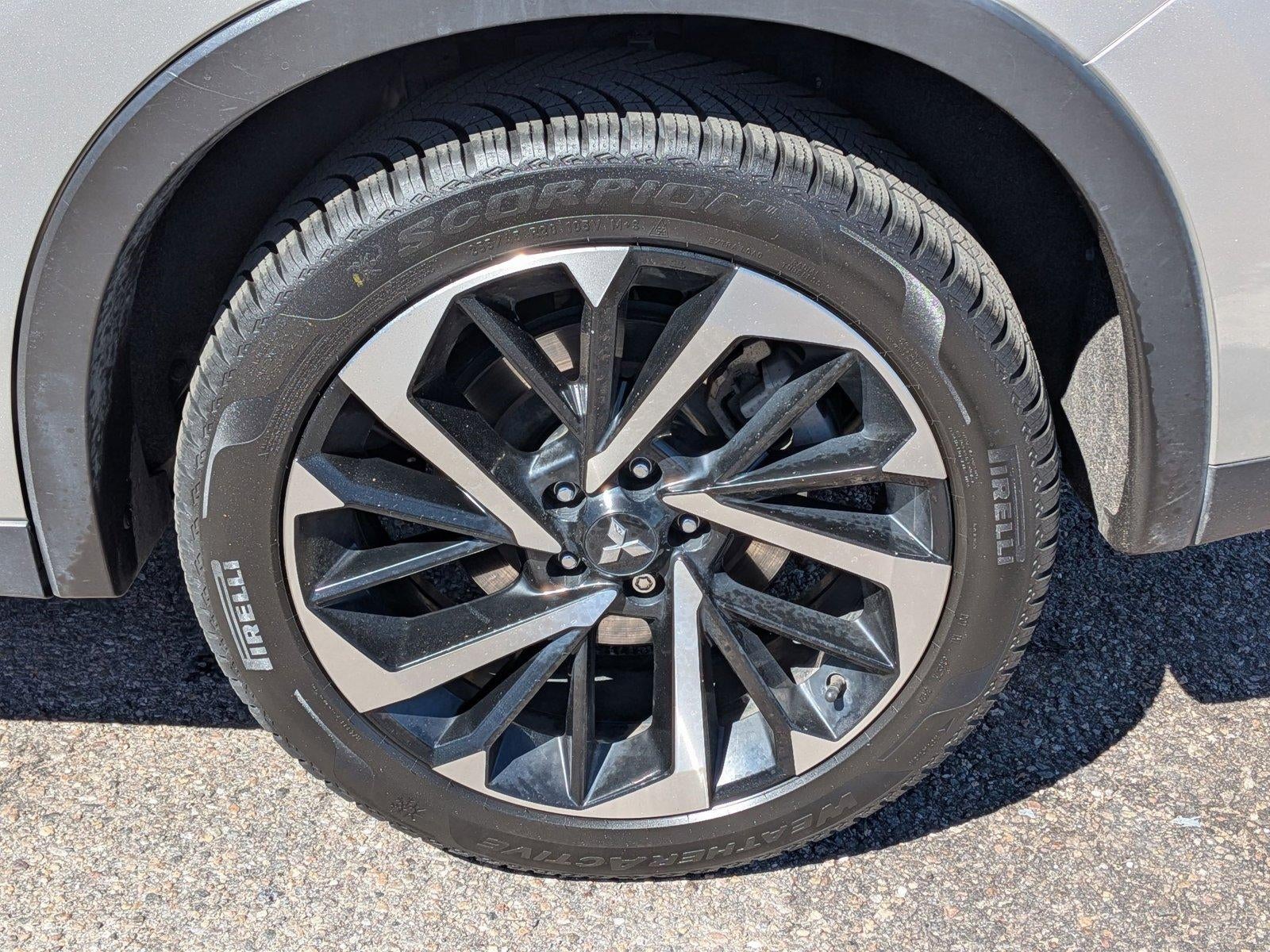 2022 Mitsubishi Outlander SE