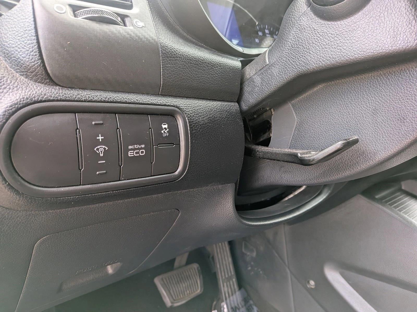 2016 Kia Forte 5-Door EX