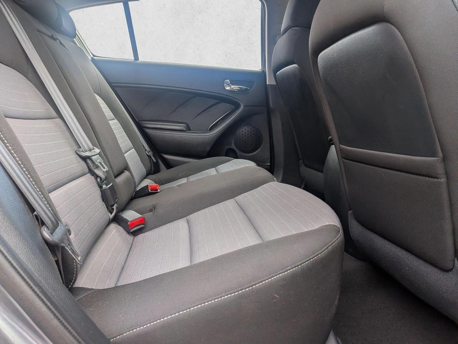 2016 Kia Forte 5-Door EX