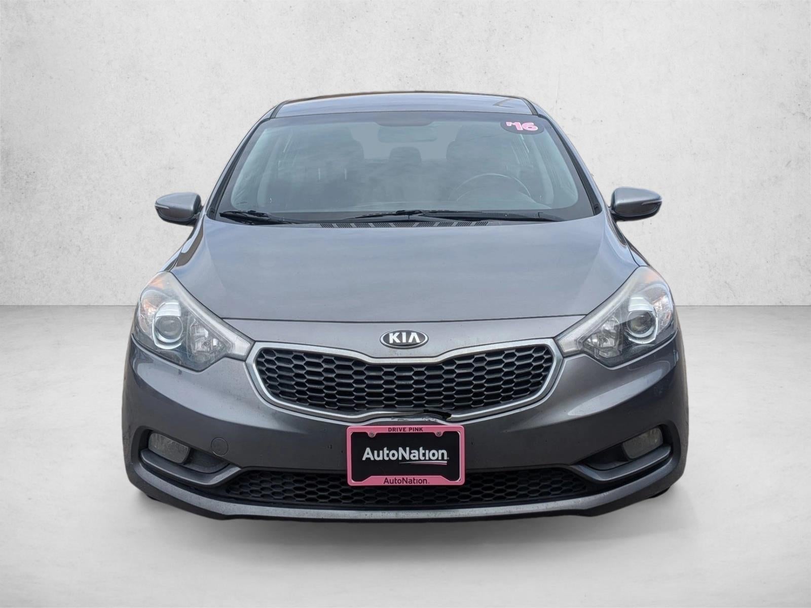 2016 Kia Forte 5-Door EX