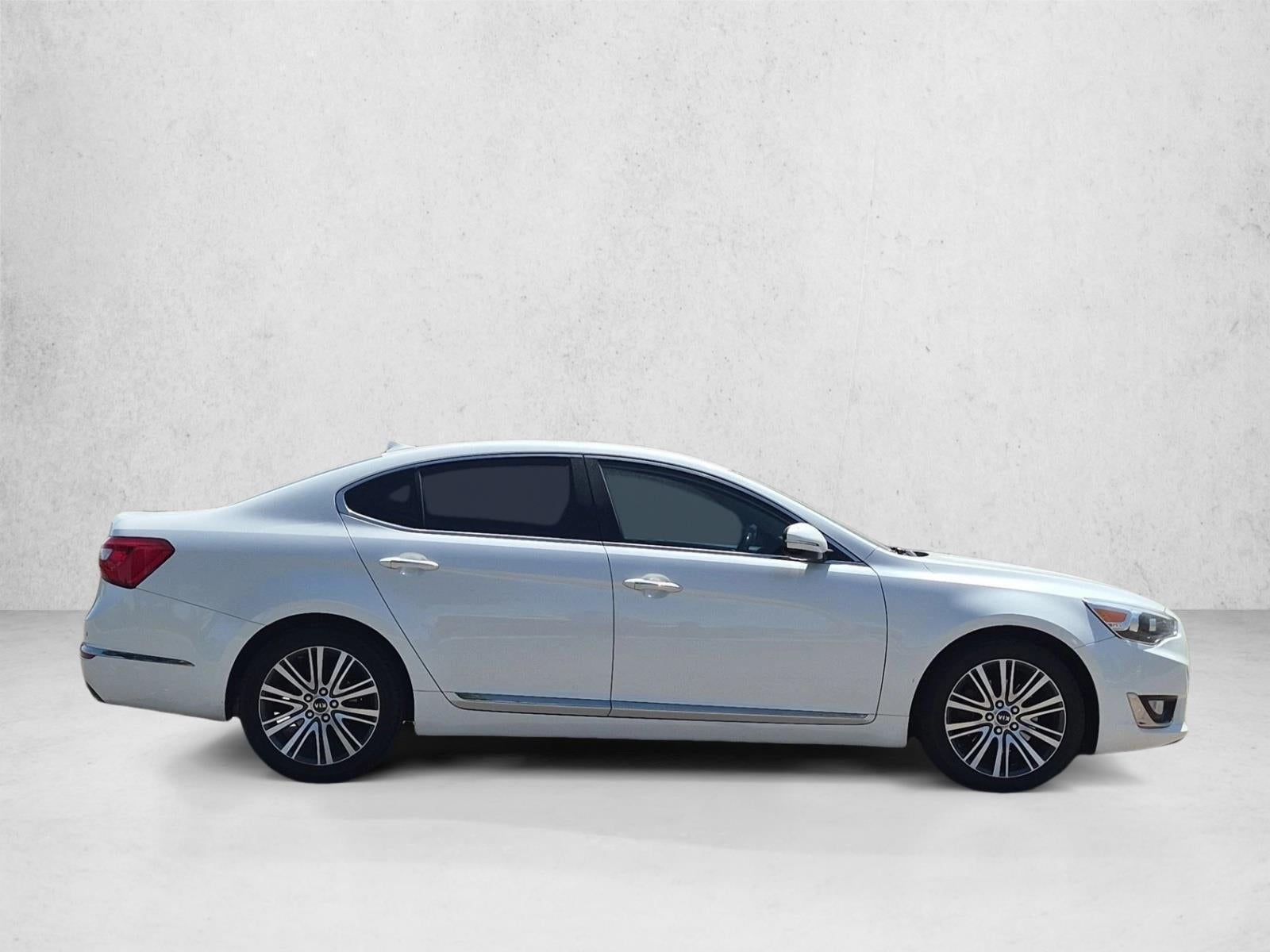 2014 Kia Cadenza Premium