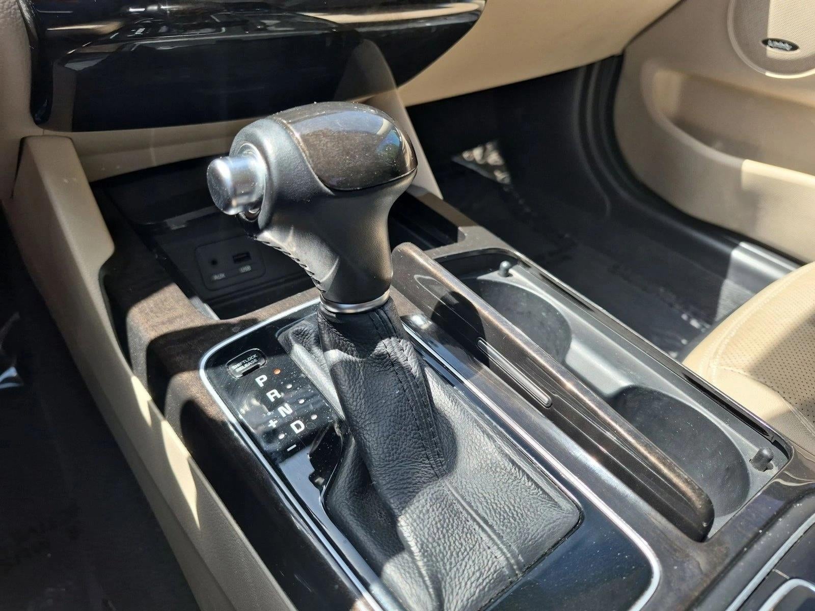 2014 Kia Cadenza Premium