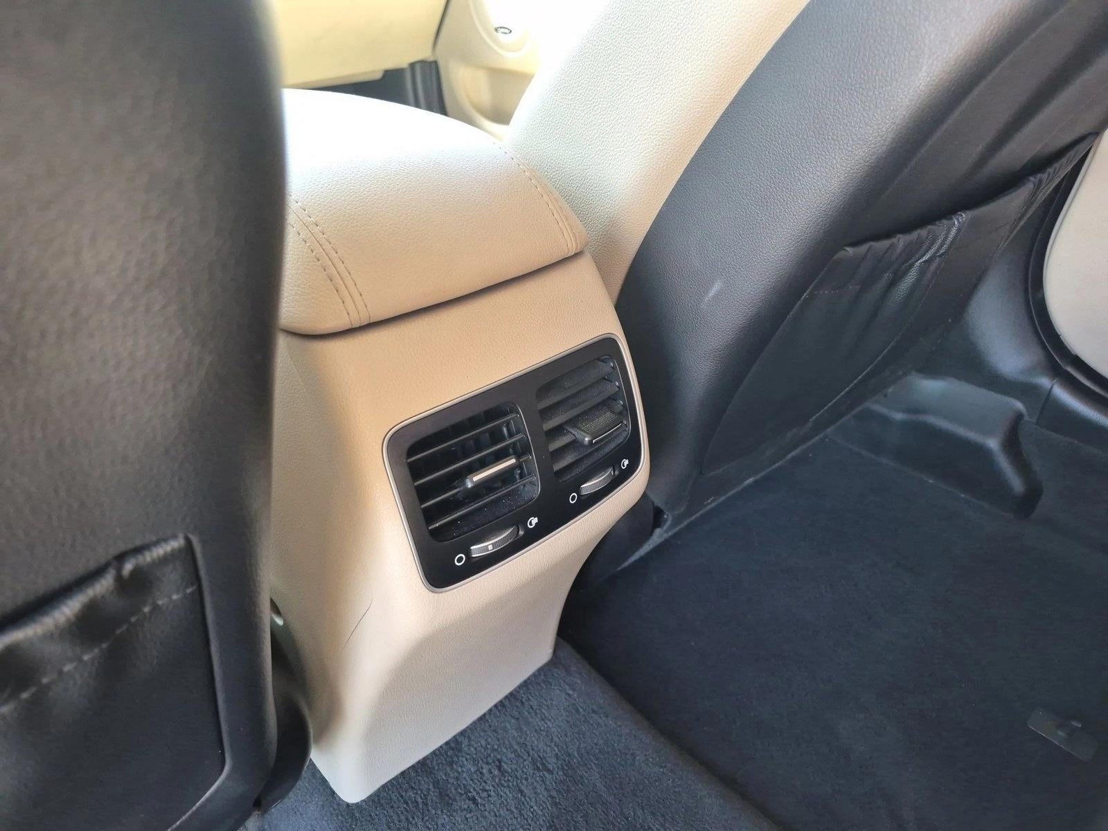 2014 Kia Cadenza Premium