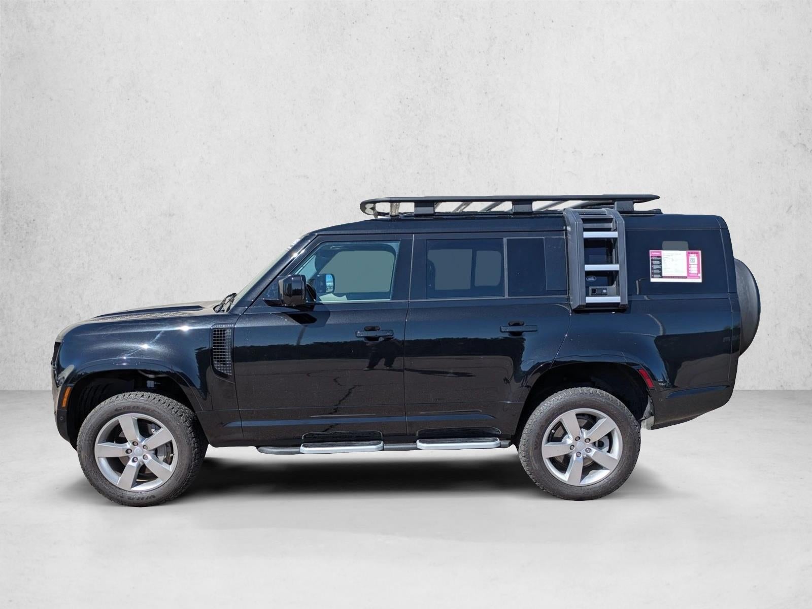 2023 Land Rover Defender 130 X-Dynamic SE