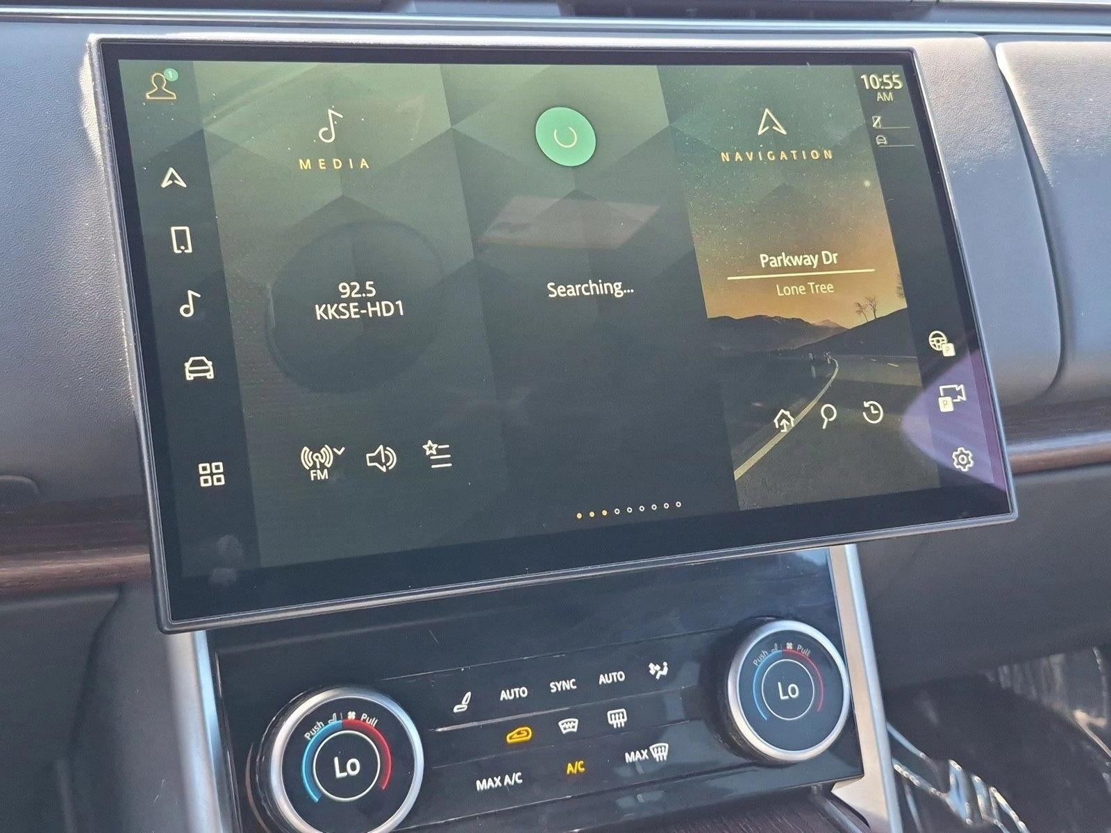 2023 Land Rover Range Rover SE