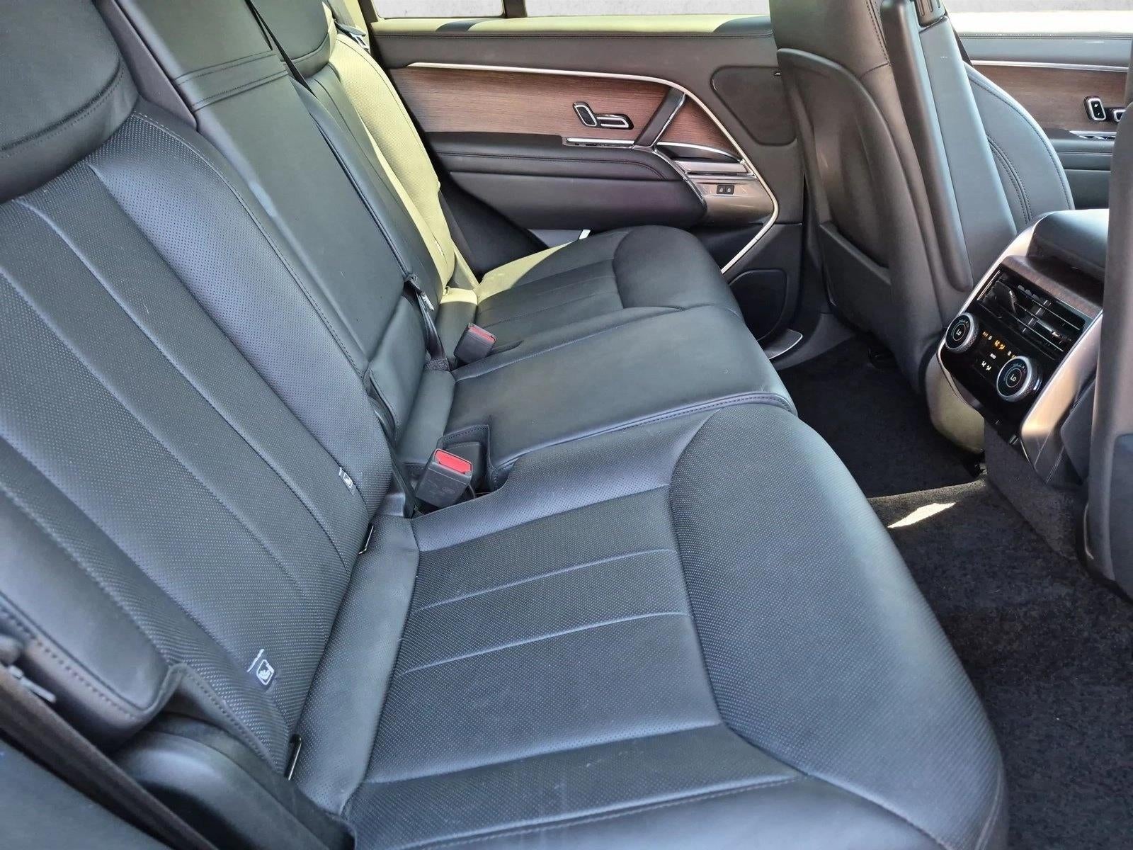 2023 Land Rover Range Rover SE