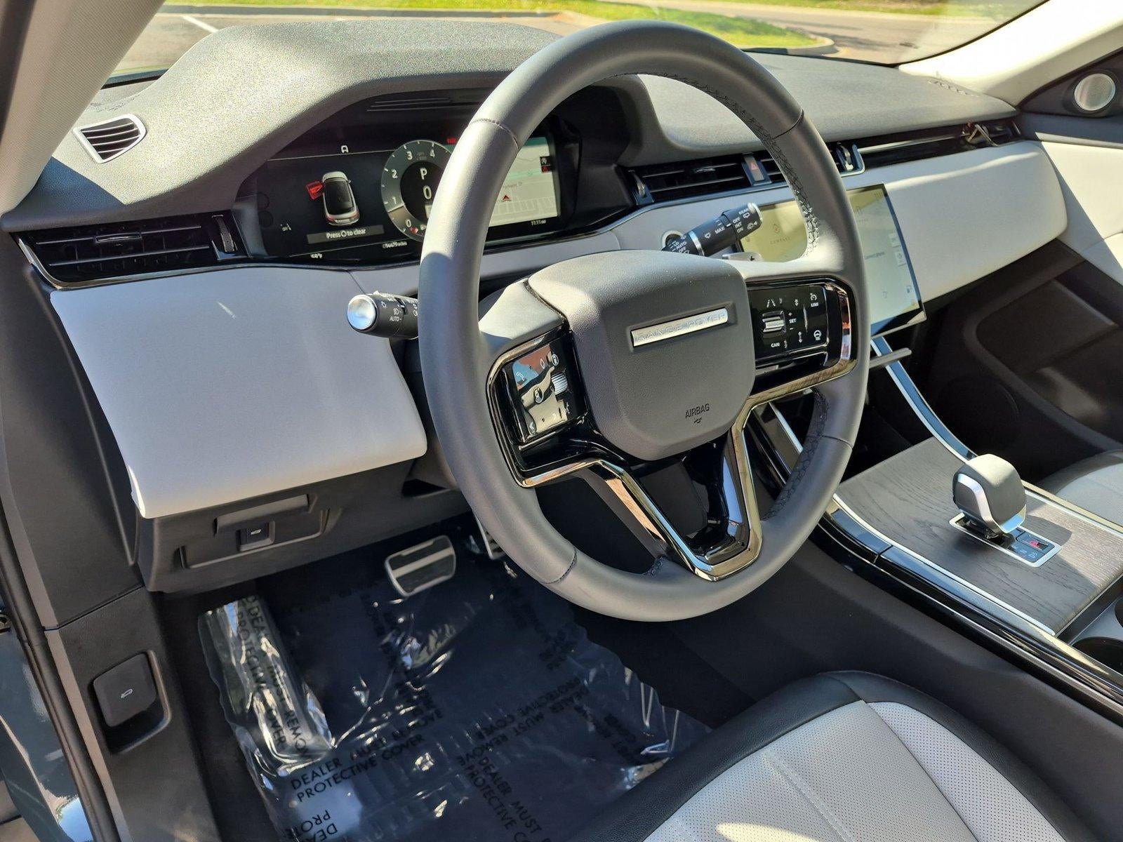 2024 Land Rover Range Rover Evoque Dynamic SE