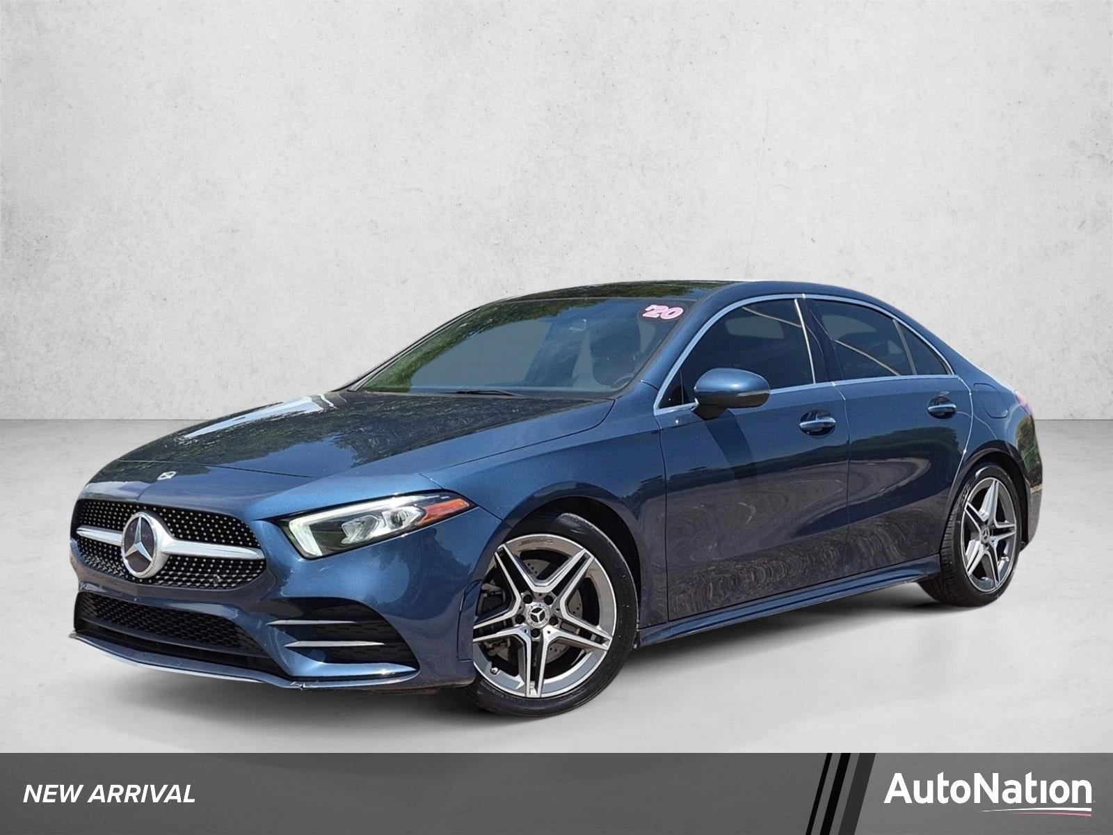 2020 Mercedes-Benz A-Class A220 4MATIC's photo