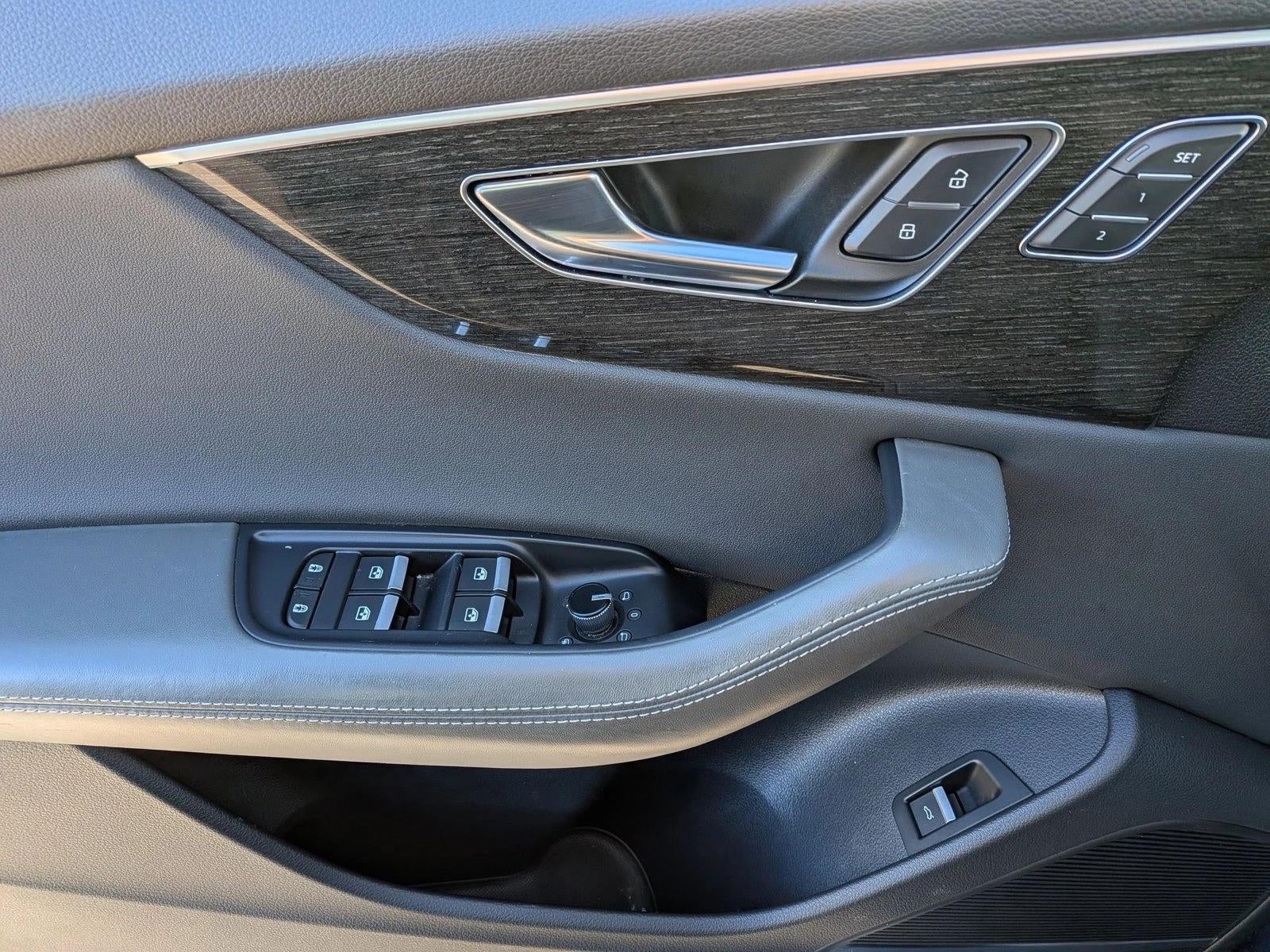 2022 Audi Q8 Premium Plus