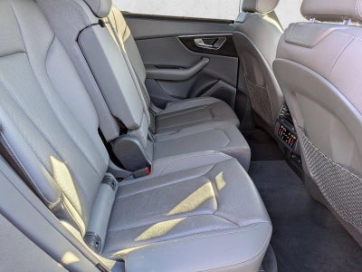 2022 Audi Q8 Premium Plus