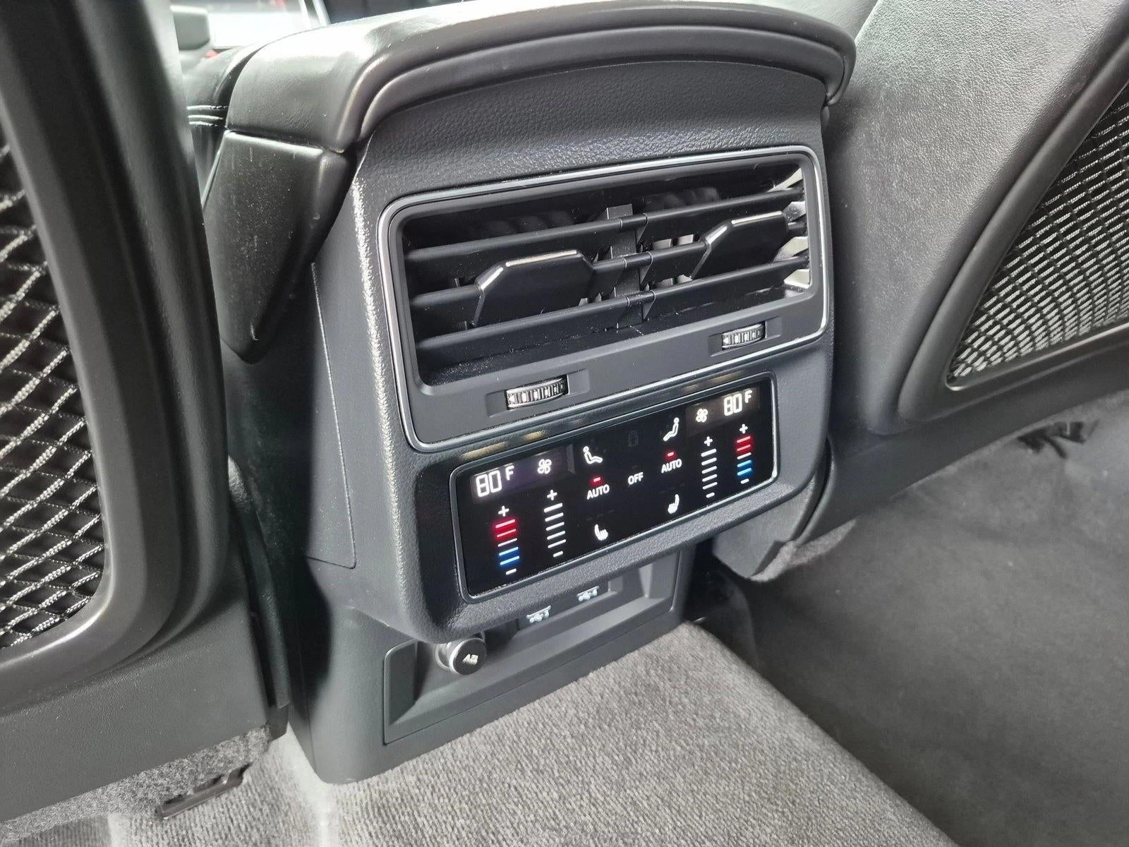 2019 Audi Q8 55 Premium