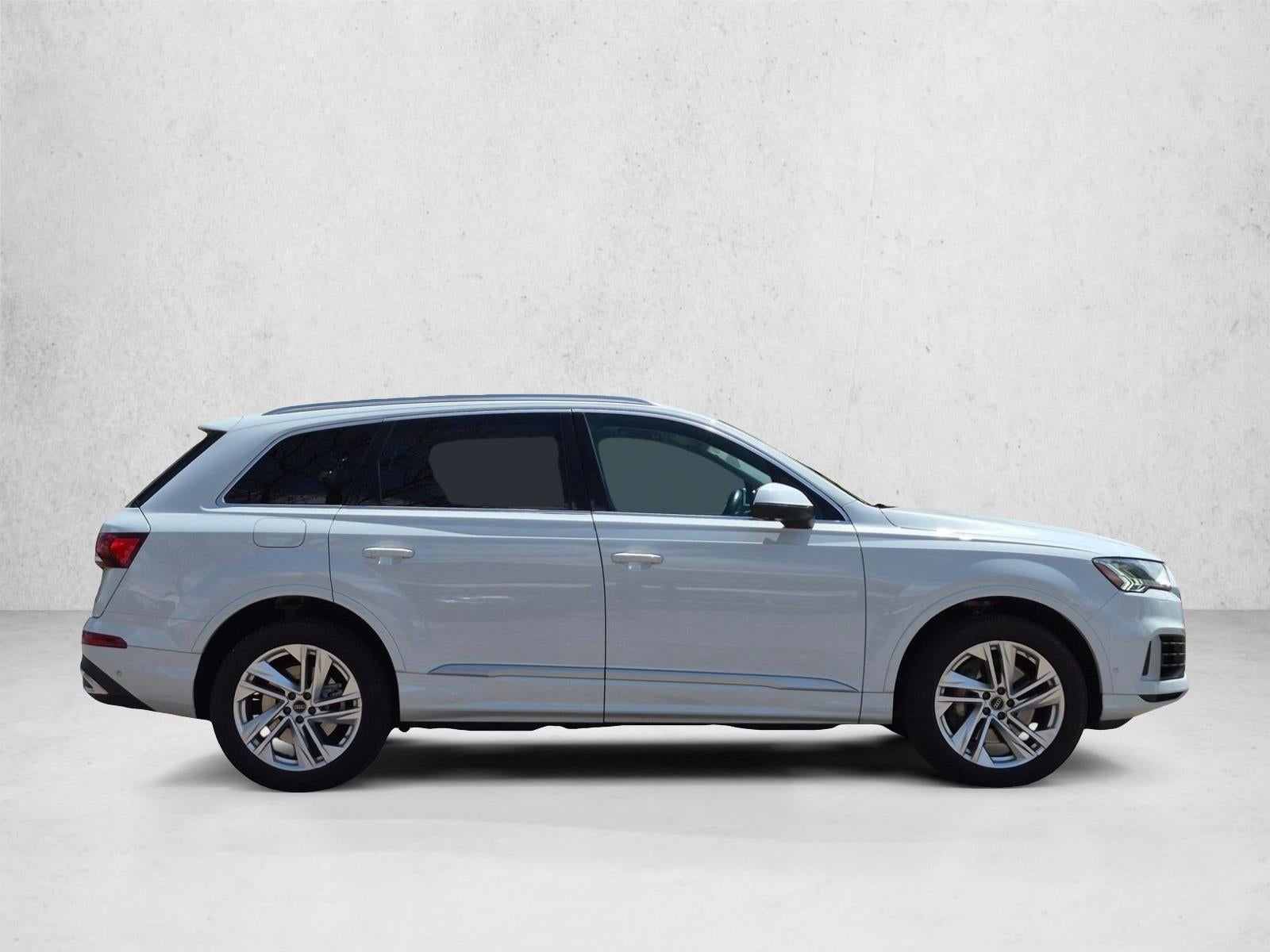 2023 Audi Q7 Premium Plus 55 TFSI quattro Tiptronic