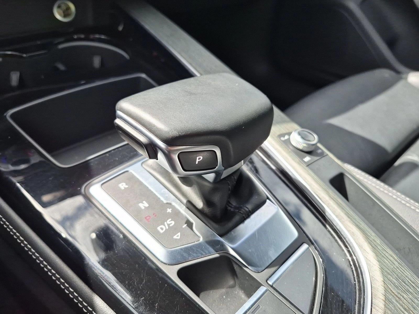 2021 Audi A4 Premium Plus 45 TFSI S line quattro S tronic