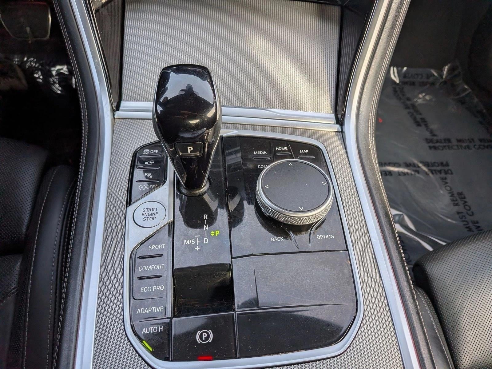 2025 BMW 8 Series 840i