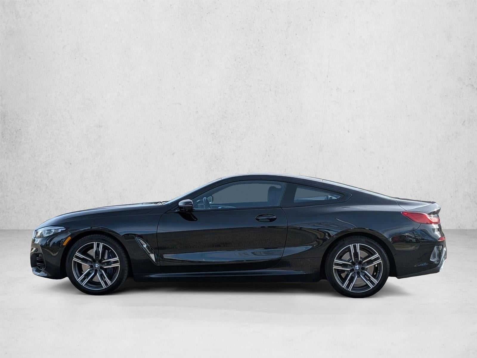 2025 BMW 8 Series 840i