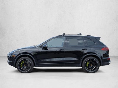 2016 Porsche Cayenne S E-Hybrid