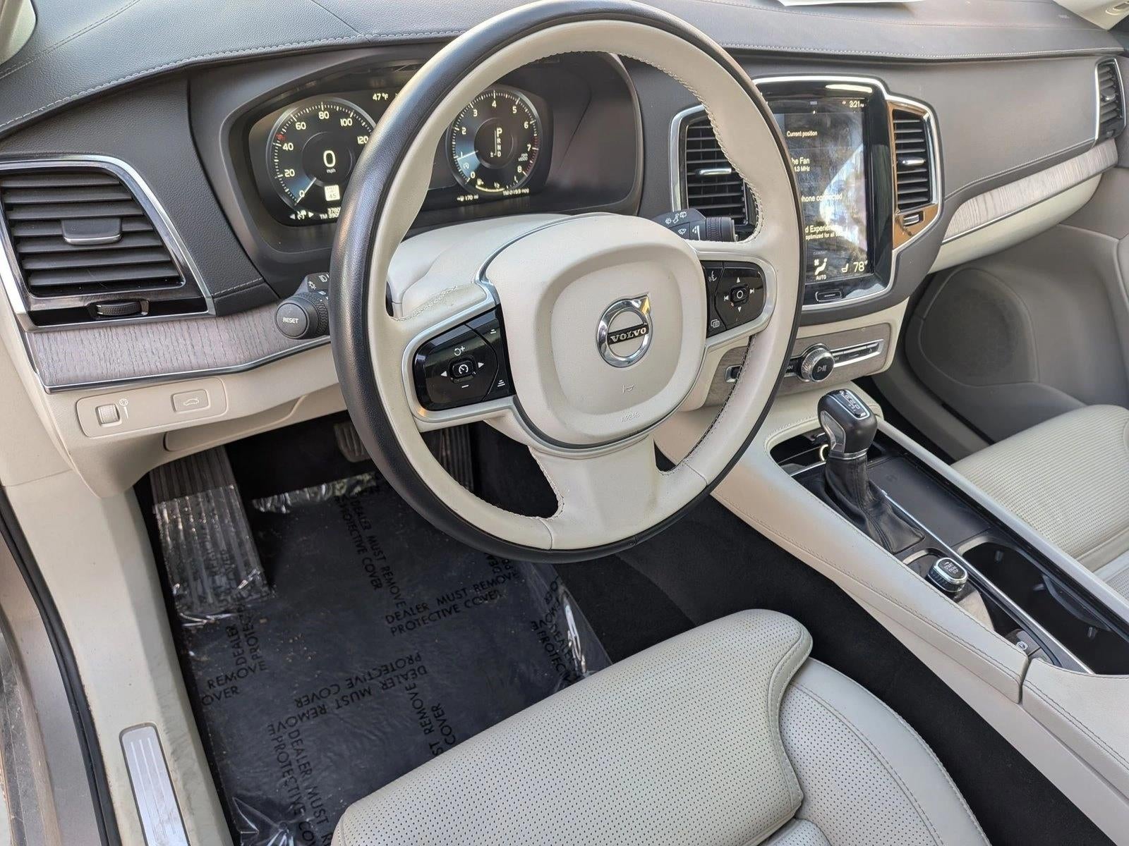 2022 Volvo XC90 Inscription