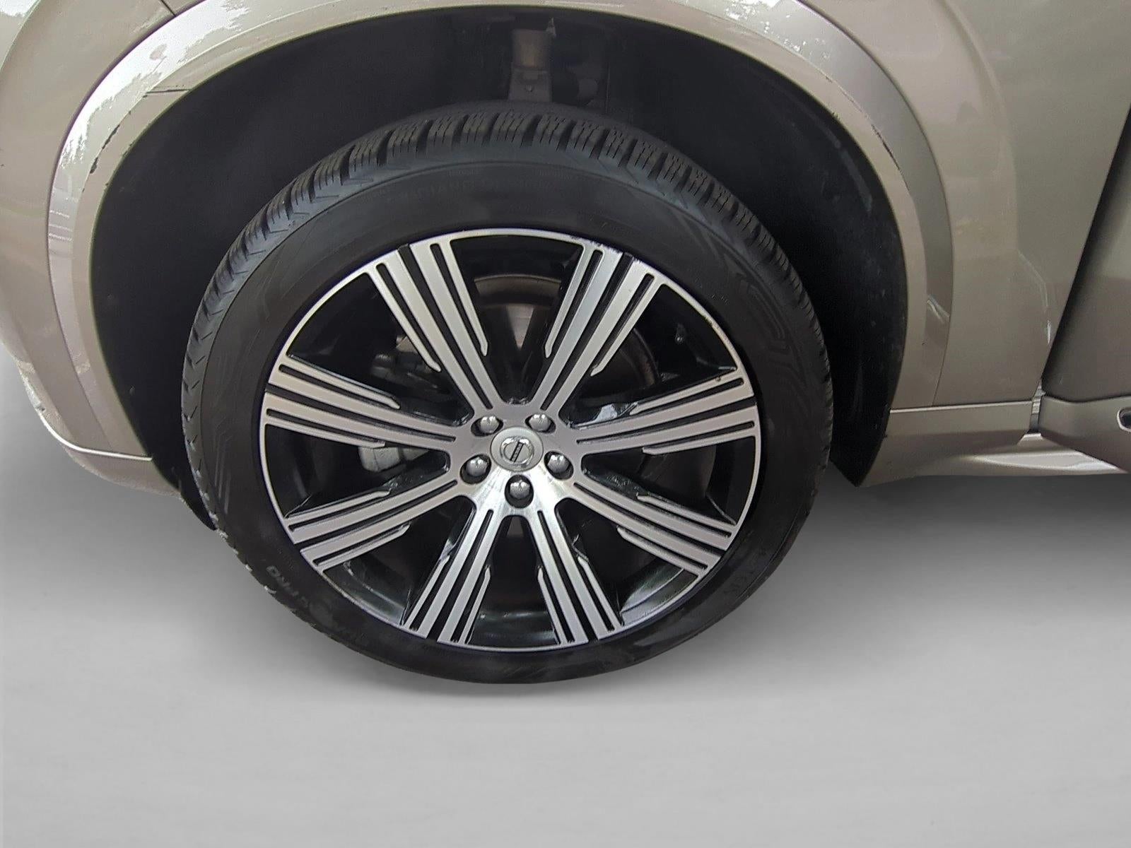 2022 Volvo XC90 Inscription