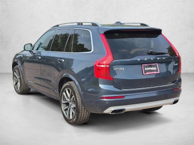 2018 Volvo XC90 T6 Momentum