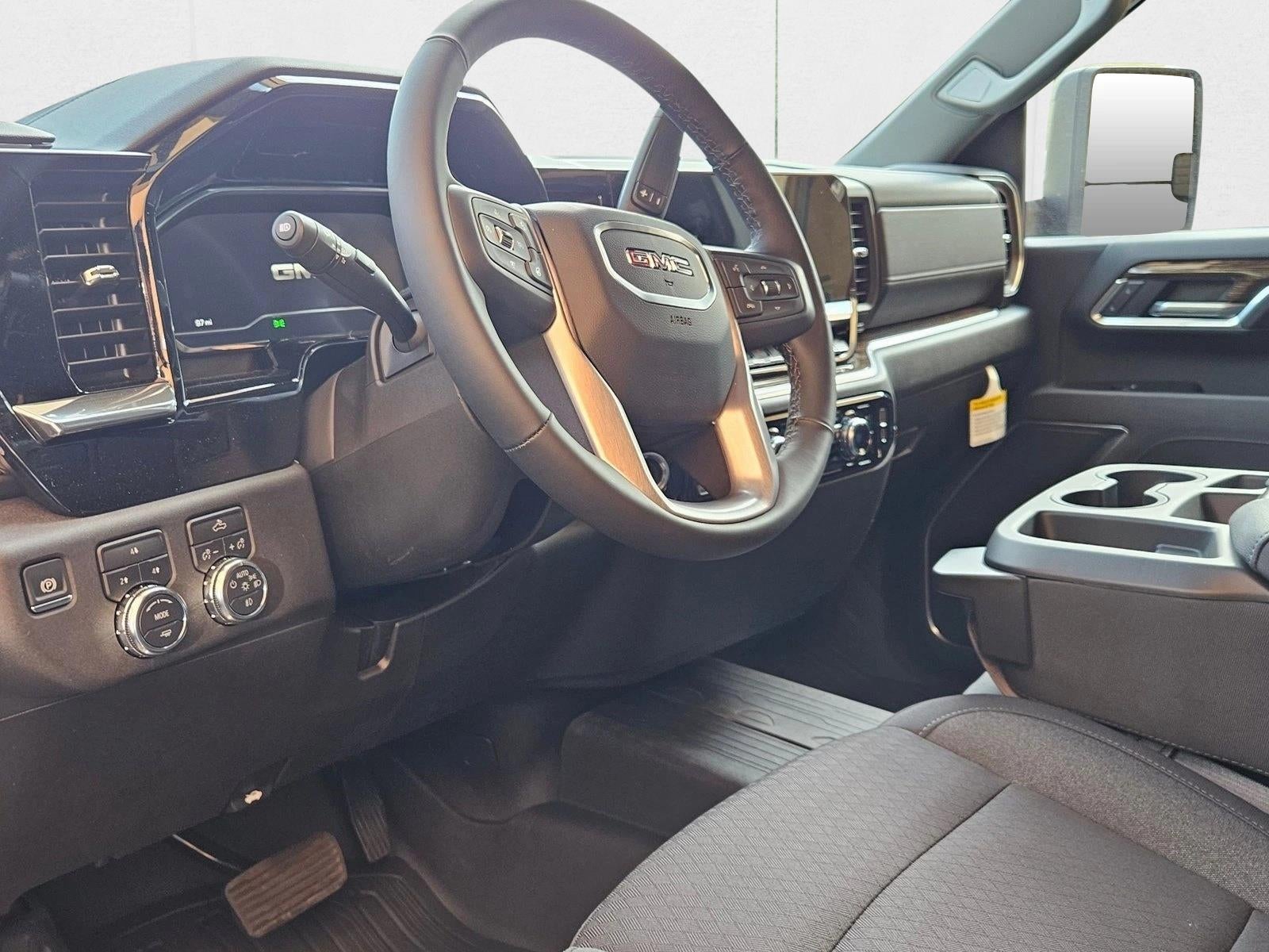 2025 GMC Sierra 3500 HD SLE