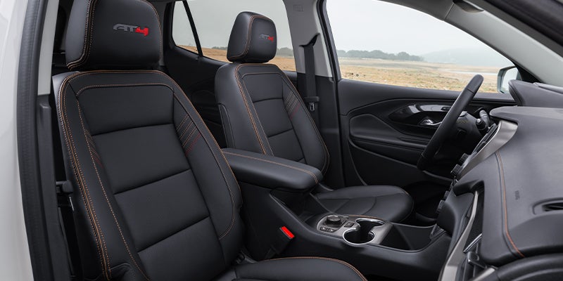 2023 GMC Terrain interior